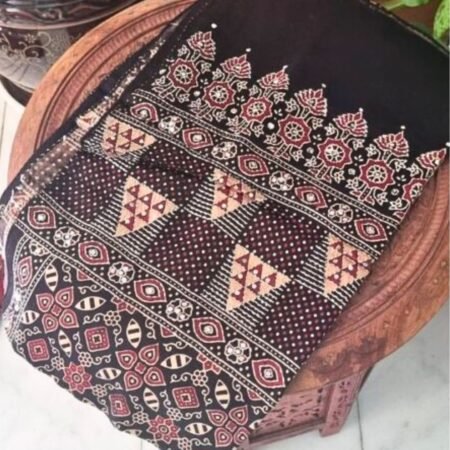 Elegance In Every Block: The Timeless Charm Of Ajrak Dupattas