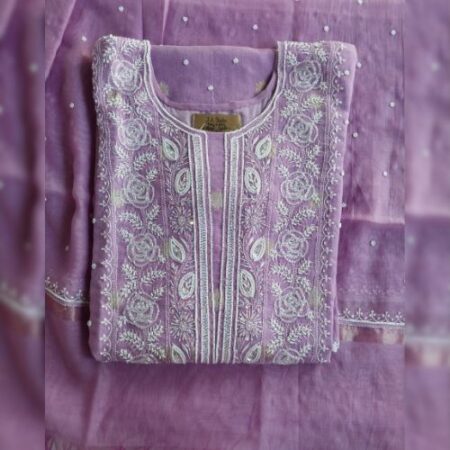 Soft mul Chikankari with poth and cutdana embroidery elegance redefined.