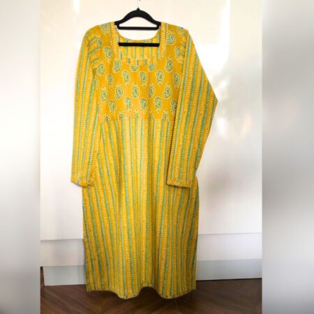 Effortless elegance,  Office-ready in cotton.