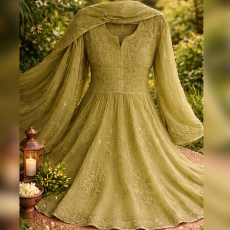 Elegance in every thread, Chikankari on georgette with thread work and mukasih work.