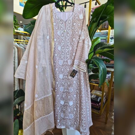 Elegance in every thread, Chikankari on Mul mul with poth work and cutdana work.