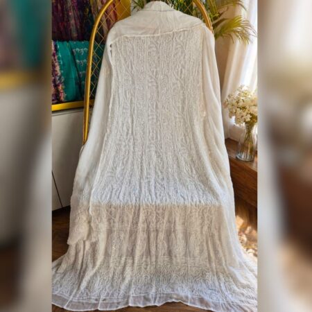 Elegance in every thread, Chikankari on geogertte with poth work and cutdana work.